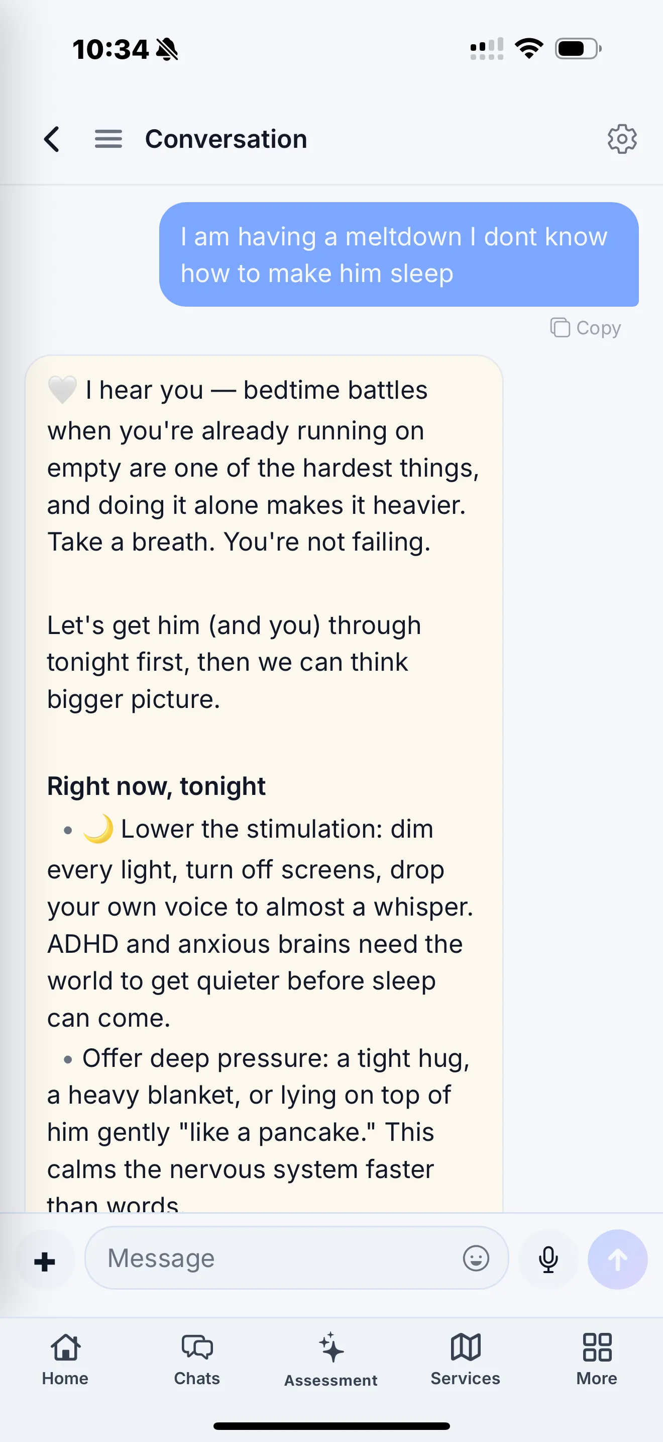 Parenta AI chat — supportive reply on the phone