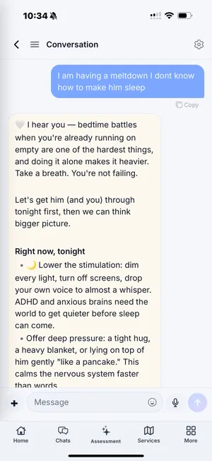 Parenta AI chat reply giving a parent practical calming strategies for a bedtime meltdown